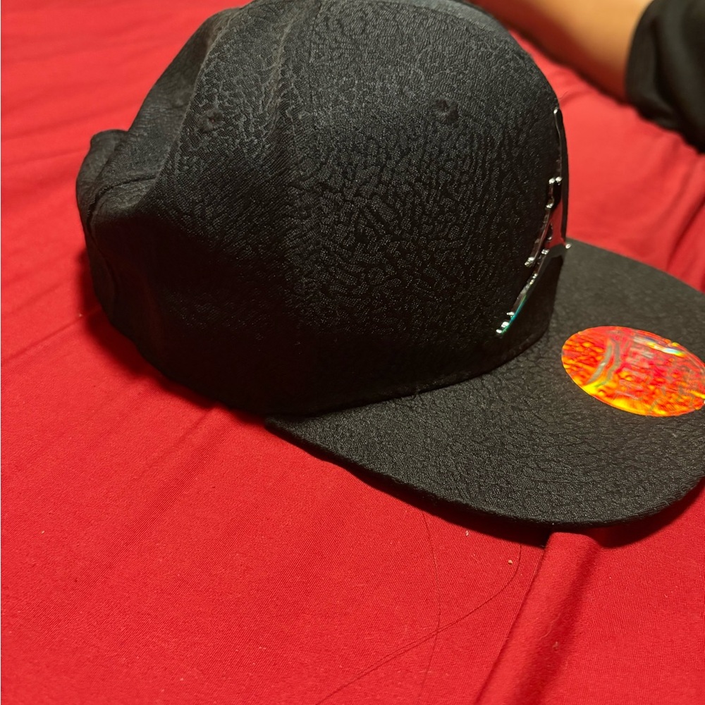 Jordan Textured Black Hat - Picture 3 of 3
